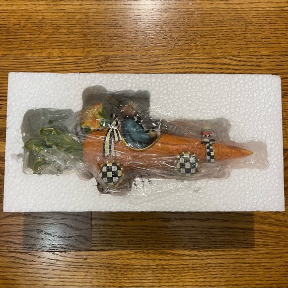 MacKenzie-Childs Captain Carrot Resin Easter  Decor - Picture 6 of 14